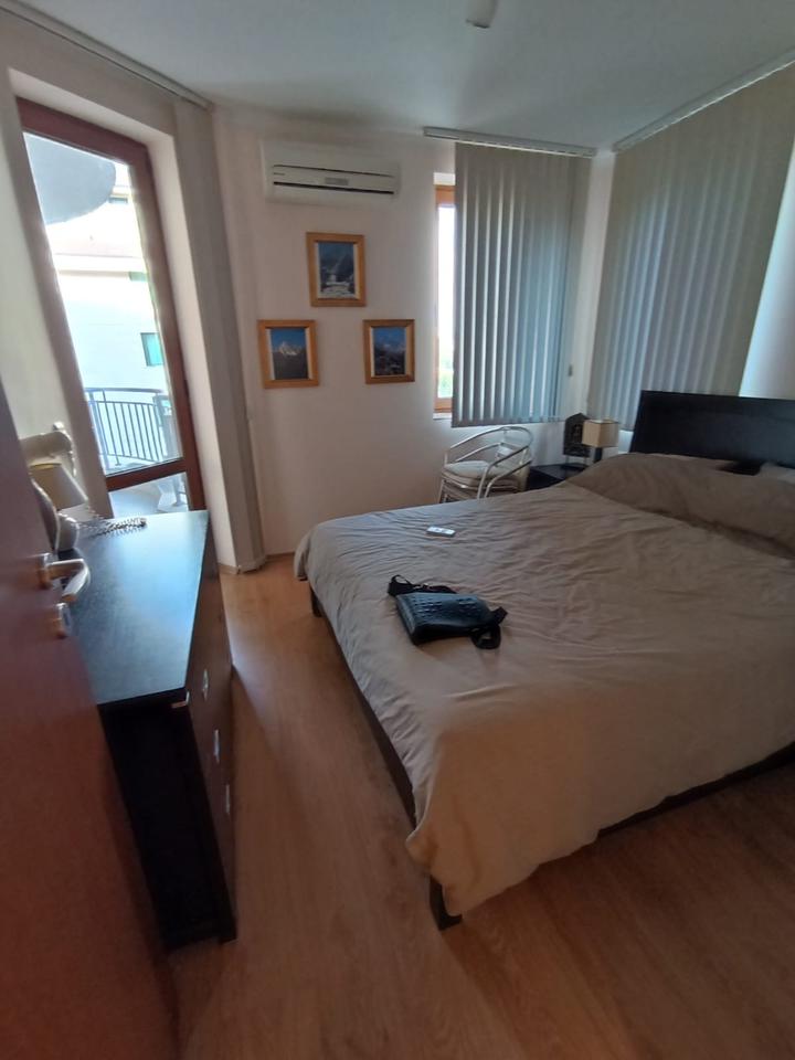 Sonnenstrand , Bulgarien Wunderschöne, komplett möblierte Drei-Zimmer-Wohnung im Komplex Château Vallon. – Bild 11