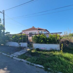 Haus mit Keller in Vinarsko Region Burgas Bulgarien