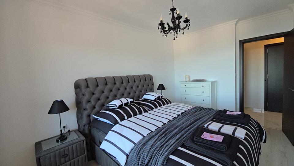 Bulgarien , Sveti Vlas Moderne, neu eingerichtete Dreizimmerwohnung mit Meer- und Bergblick im Komplex Etera 4 – Bild 8