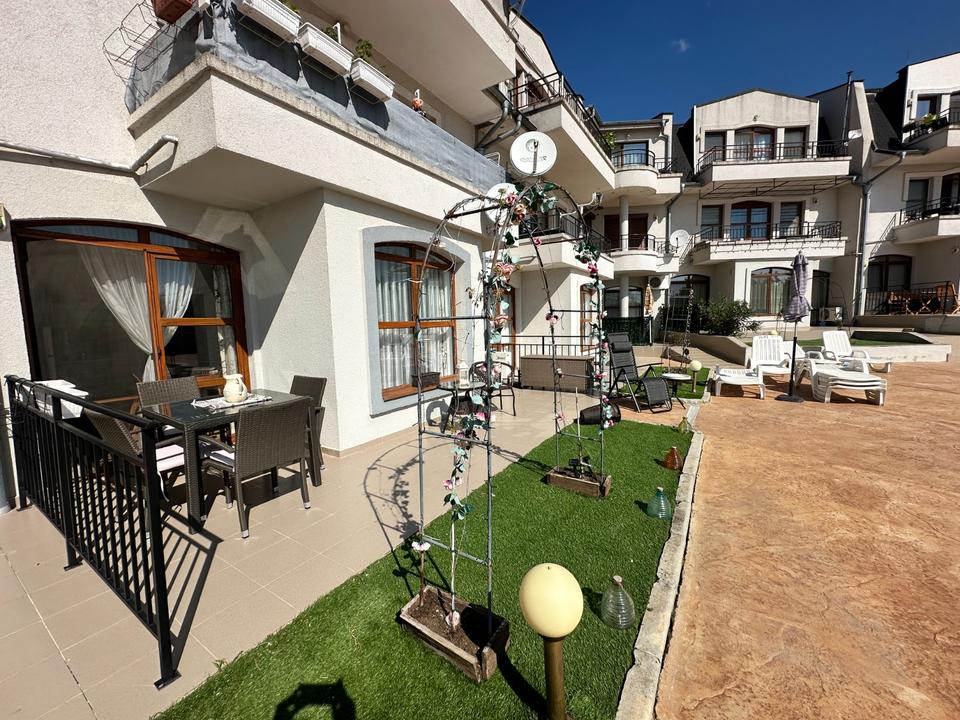 Kosharitsa Bulgarien 3 Zimmer Wohnung mit Poolblick im Nessebar View