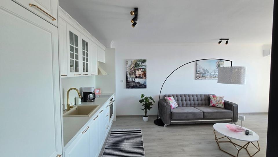 Bulgarien , Sveti Vlas Moderne, neu eingerichtete Dreizimmerwohnung mit Meer- und Bergblick im Komplex Etera 4 – Bild 5