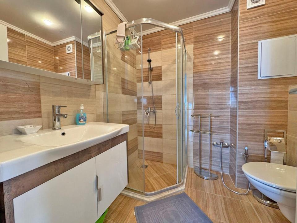 Geräumige 2-Zimmer-Wohnung mit Meerblick im Omega Resort, Ravda-Bulgarien