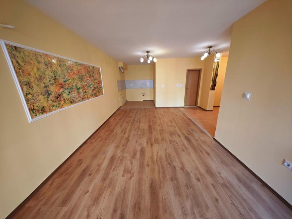 Bulgarien, Pomorie Zweizimmerwohnung mit niedriger Wartungsgebühr im Komplex Parus 4 – Bild 3