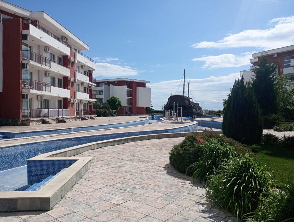 Großes 4 Zimmer Penthouse Apartment mit Traumausblick Elenite Bulgarien – Bild 2