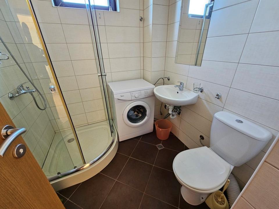 Geräumige Drei-Zimmer-Wohnung im New Line Village – Sonnenstrand. – Bild 7