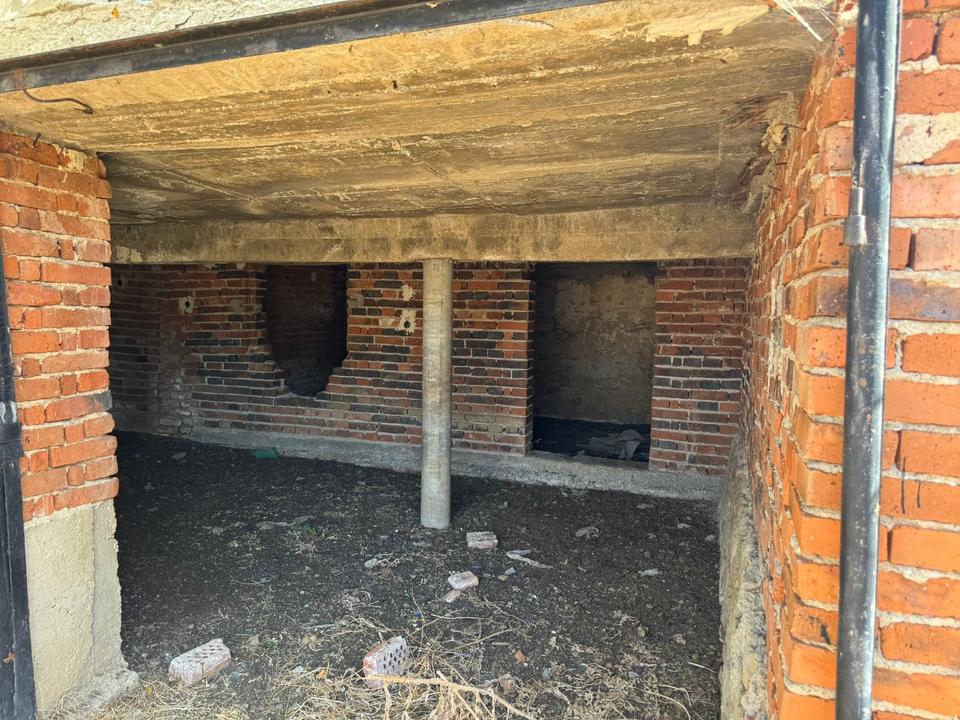 Großes Grundstück mit einem Abrisshaus in Sredets Bulgarien – Bild 5