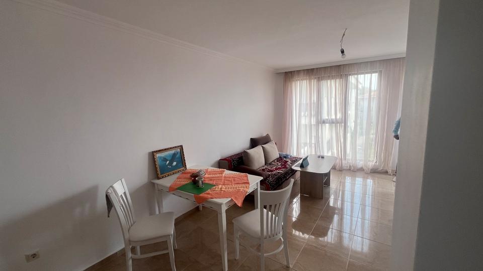 Bulgarien, Sveti Vlas Voll möblierte Zweizimmerwohnung im Komplex „Fenix“ mit Meerblick – Bild 4