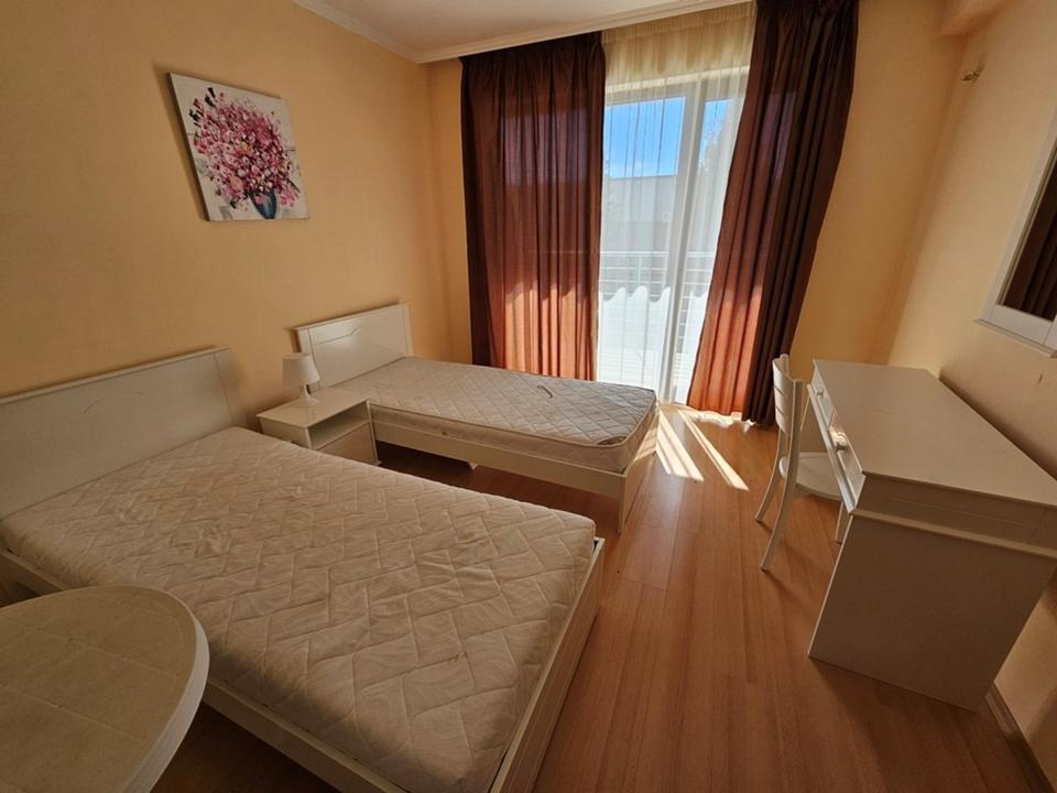 Geräumige Drei-Zimmer-Wohnung im New Line Village – Sonnenstrand. – Bild 5