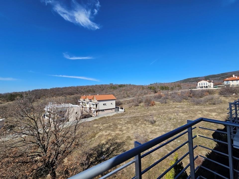 Geräumige Drei-Zimmer-Wohnung im New Line Village – Sonnenstrand. – Bild 9