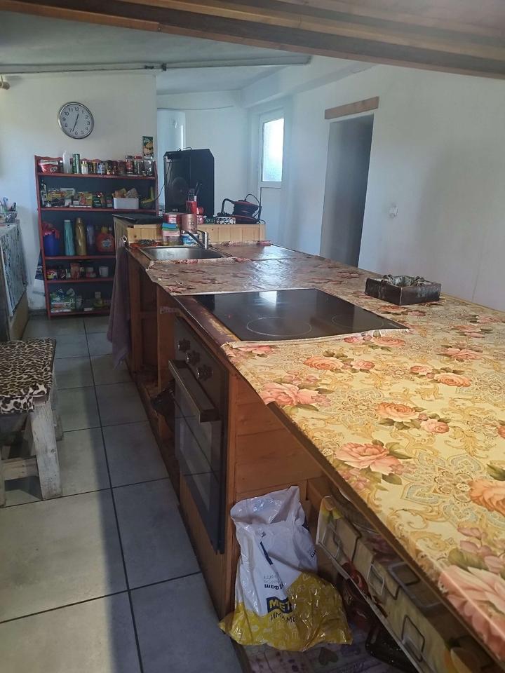 Komplett möbliertes und renoviertes Haus mit 4 Schlafzimmern in Bolyarovo, Region Jambol – Bild 14