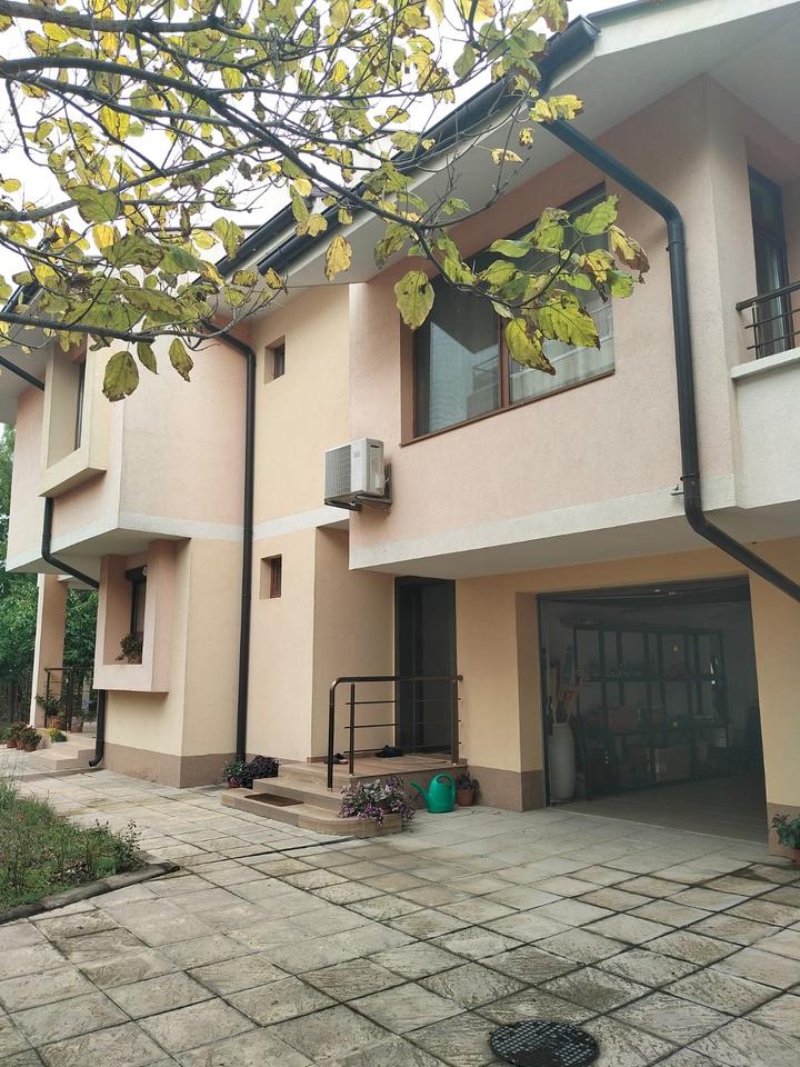 Ravda Bulgarien 3 stöckige Villa im Herzen von Ravda