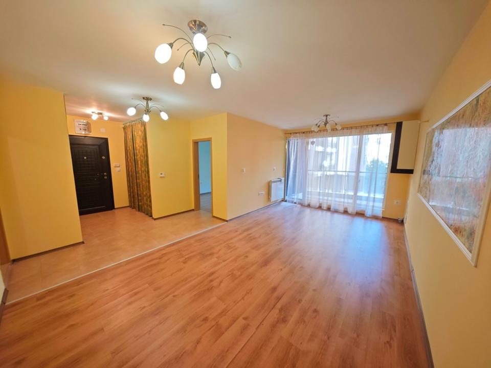 Bulgarien, Pomorie Zweizimmerwohnung mit niedriger Wartungsgebühr im Komplex Parus 4