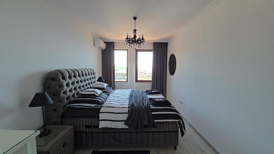 Bulgarien , Sveti Vlas Moderne, neu eingerichtete Dreizimmerwohnung mit Meer- und Bergblick im Komplex Etera 4 – Bild 7