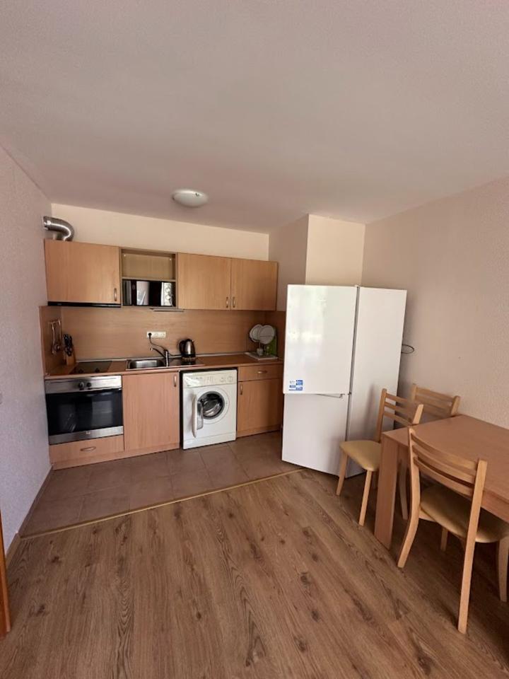 Sveti Vlas Bulgarien Crown Fort 2 Zimmer Wohnung mit Abzahlung – Bild 2