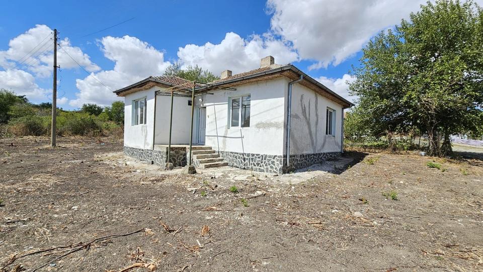 Dyulevo Bulgarien sanierungsbedürftiger Bungalow – Bild 5