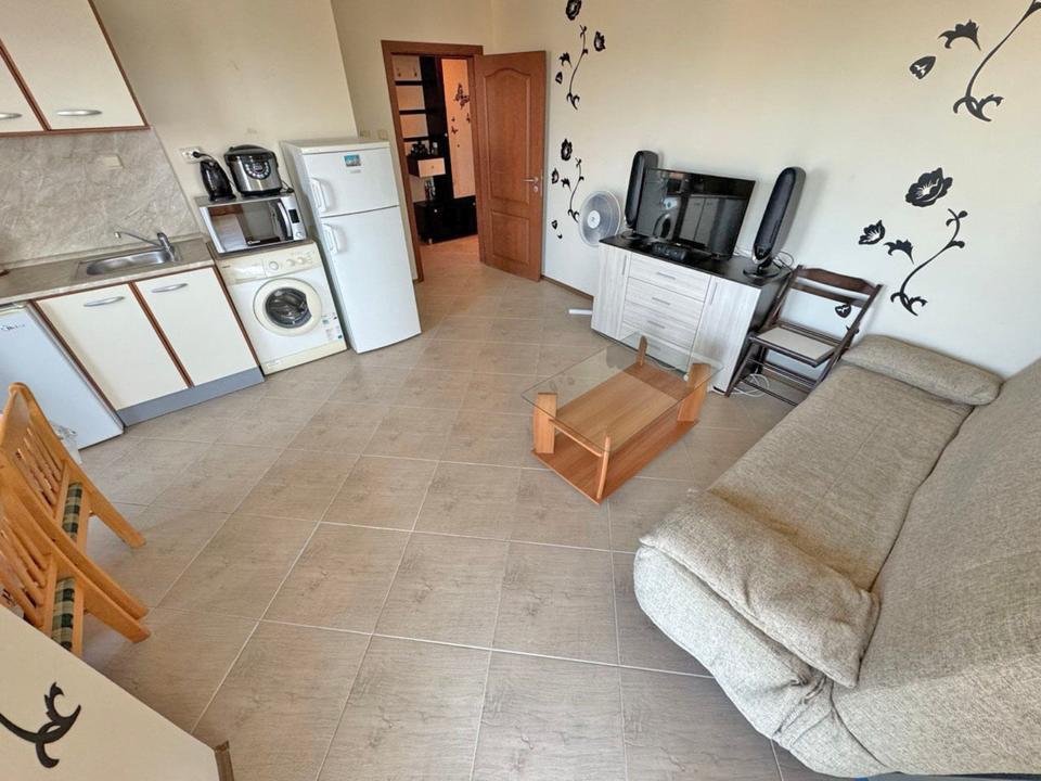 Drei-Zimmer-Wohnung in Amadeus 3, Sonnenstrand, Bulgaria – Bild 4