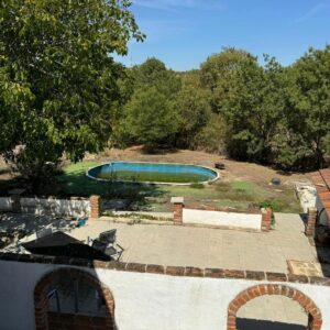 Einfamilienhaus mit Nebengebäude in Sredets Bulgarien