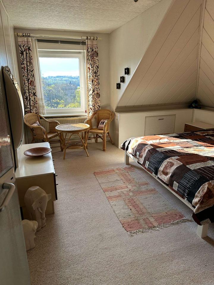 Große Eigentumswohnung mit Dachterrasse und Blick über Annaberg! – Bild 13