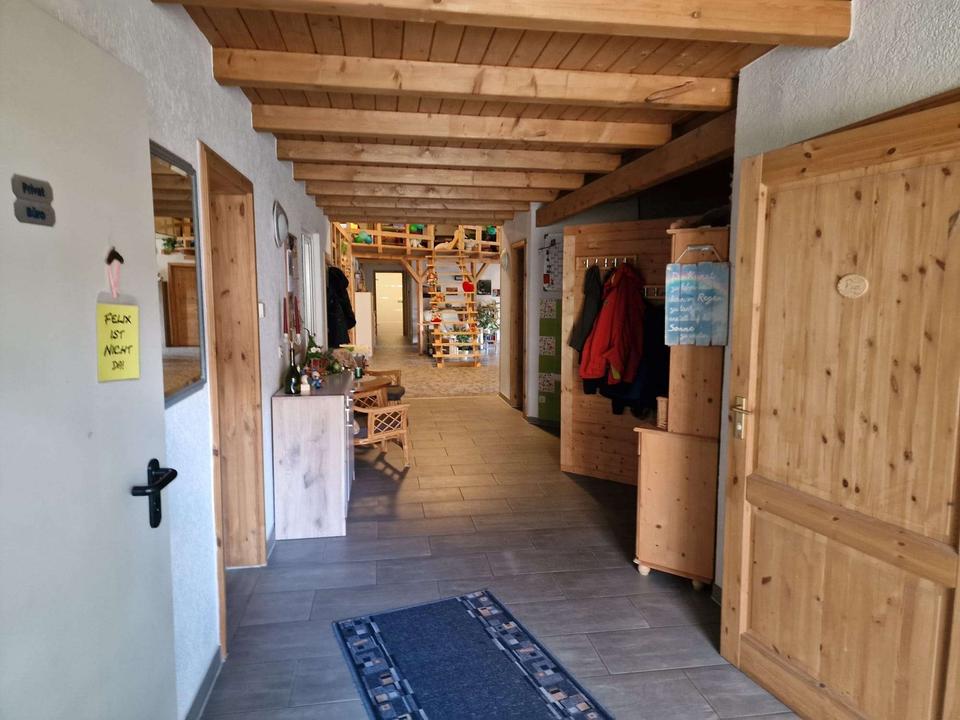 Wunderschönes Einfamilienhaus mit viel Platz in Bad-Schlema! – Bild 11