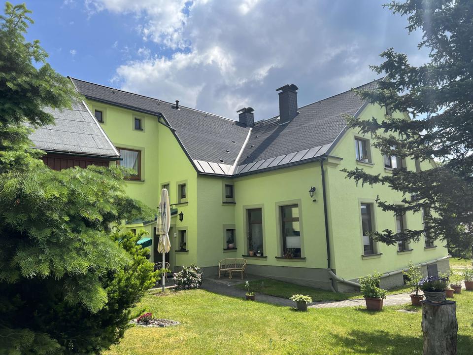 Schönes Anwesen in Bärenstein am Waldesrand mit Bergblick! – Bild 9