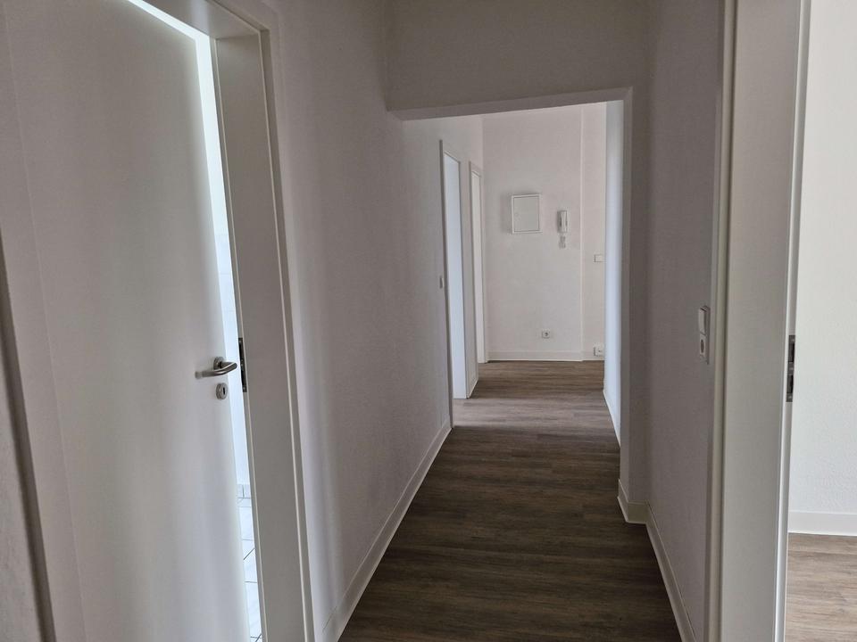 Schöne 4-Raum Eigentumswohnung für Selbstnutzer oder Kapitalanleger! – Bild 6