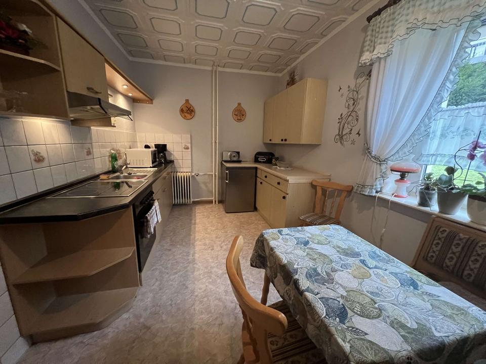 Schöne DHH am Waldrand mit tollem Grundstück! – Bild 8