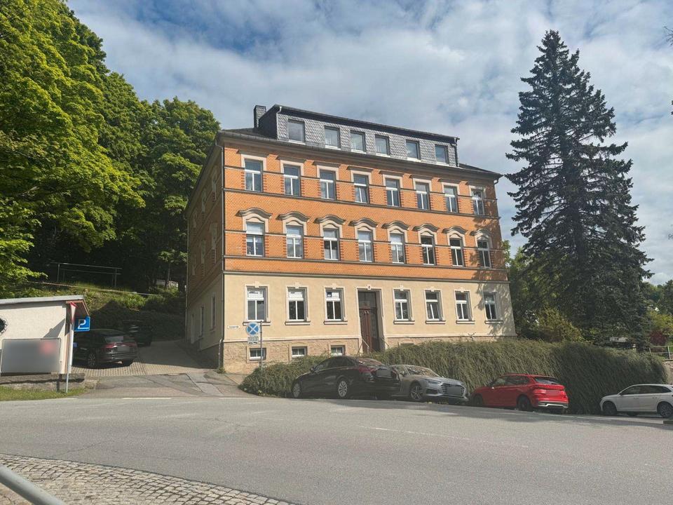 Große Eigentumswohnung mit Dachterrasse und Blick über Annaberg! – Bild 2