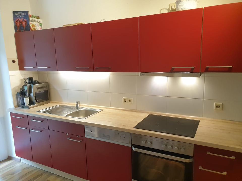 Große 2-Raum Wohnung mit Balkon im Stadtzentrum – Bild 4