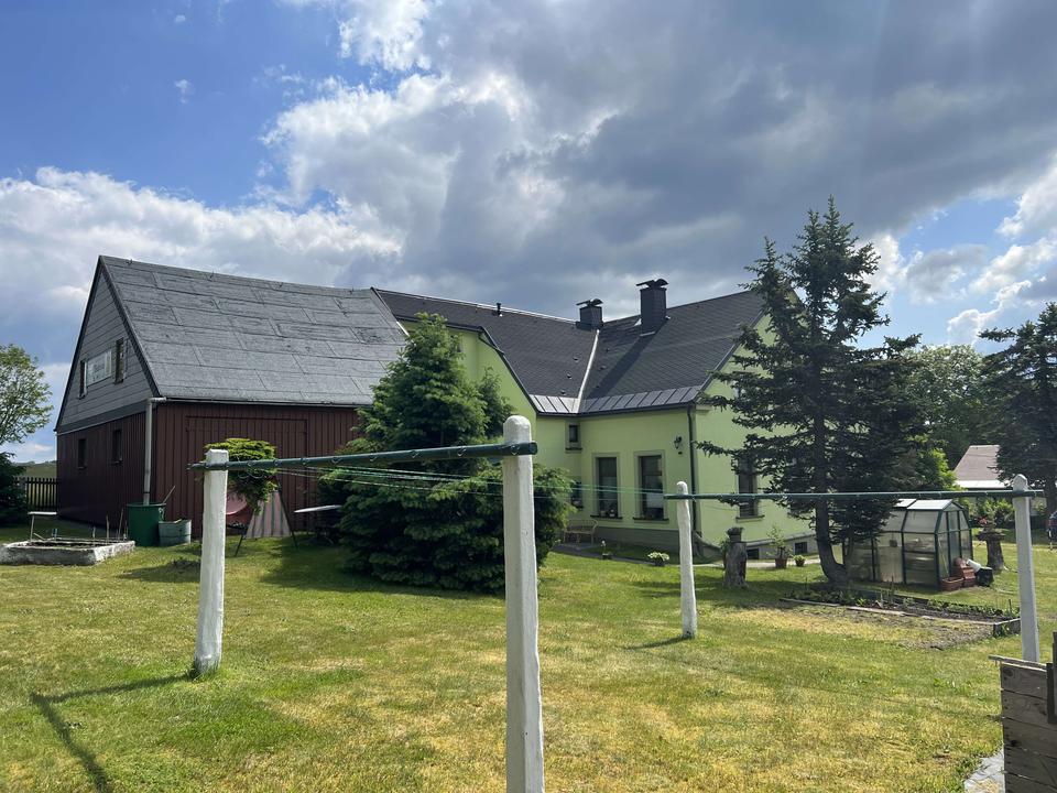 Schönes Anwesen in Bärenstein am Waldesrand mit Bergblick! – Bild 15