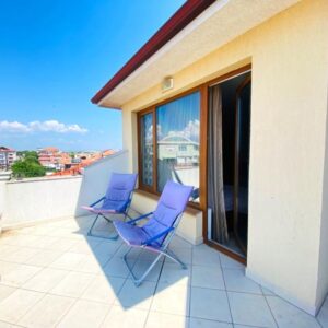 Bulgarien, Ravda Geräumige Zwei-Zimmer-Wohnung mit Meerblick