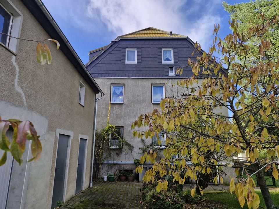 Großes Grundstück, ruhige Lage, viel Potenzial – Doppelhaushälfte in Pockau! – Bild 5