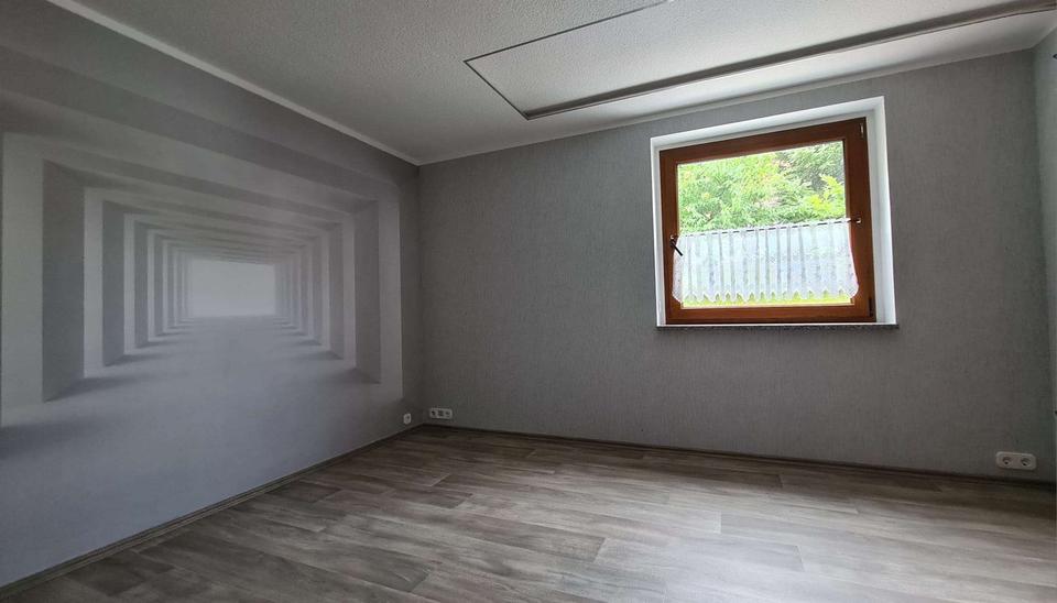 Ideales Mehrgenerationenhaus zum sofortigen Einzug und zum noch verwirklichen! – Bild 16