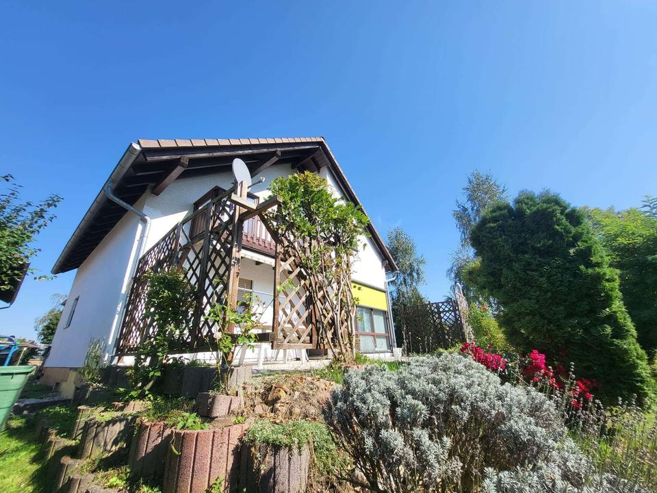 2025 Komplettmodernisierung! Tolles Anwesen aus EFH, Nebengebäude und sensationellem Grundstück! – Bild 13