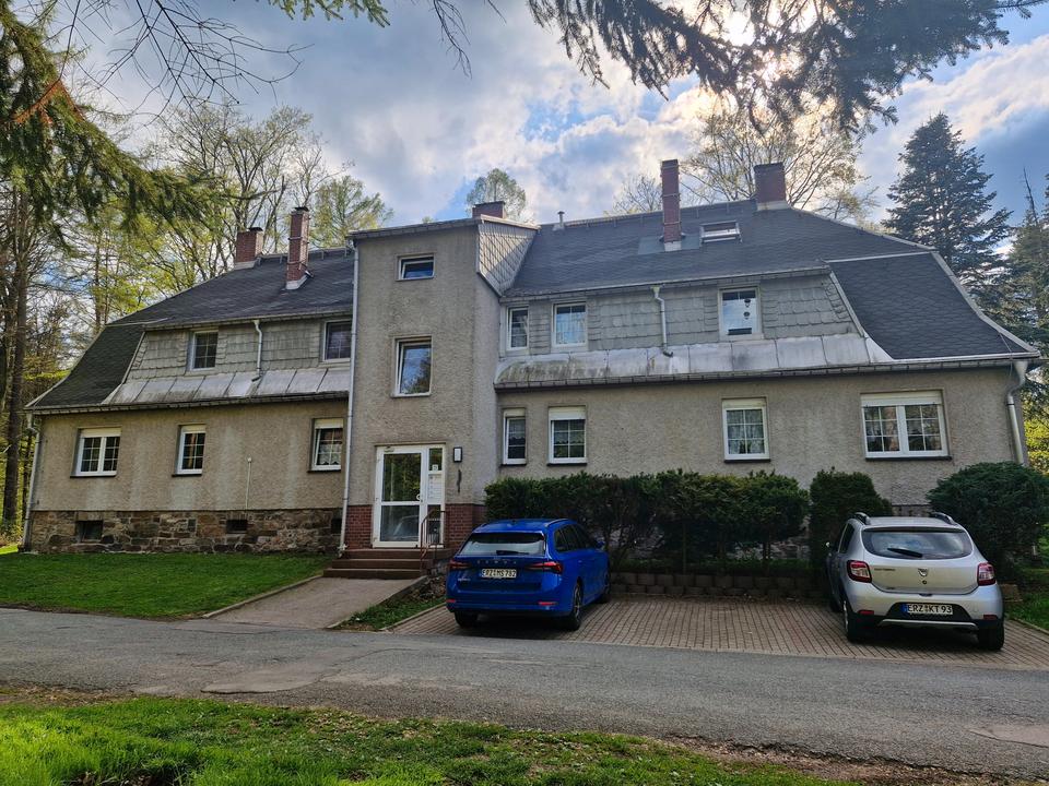 Voll vermietetes Mehrfamilienhaus in absoluter Traumlage von Olbernhau! – Bild 2