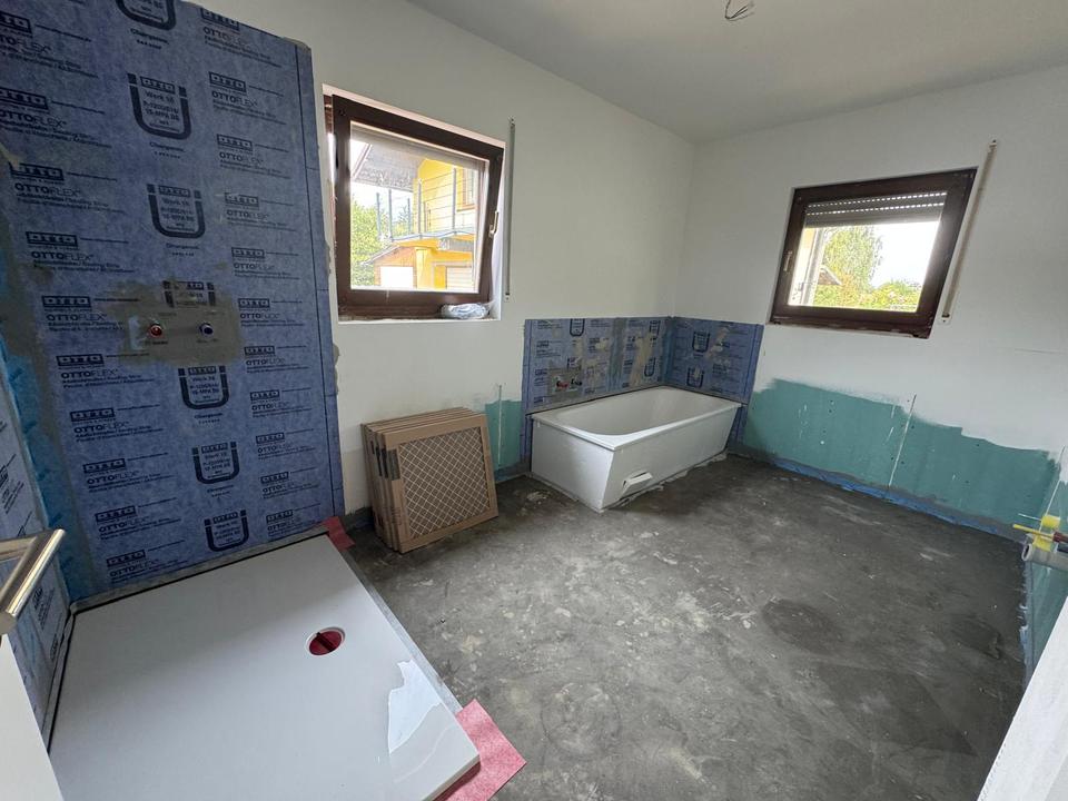 2025 Komplettmodernisierung! Tolles Anwesen aus EFH, Nebengebäude und sensationellem Grundstück! – Bild 19