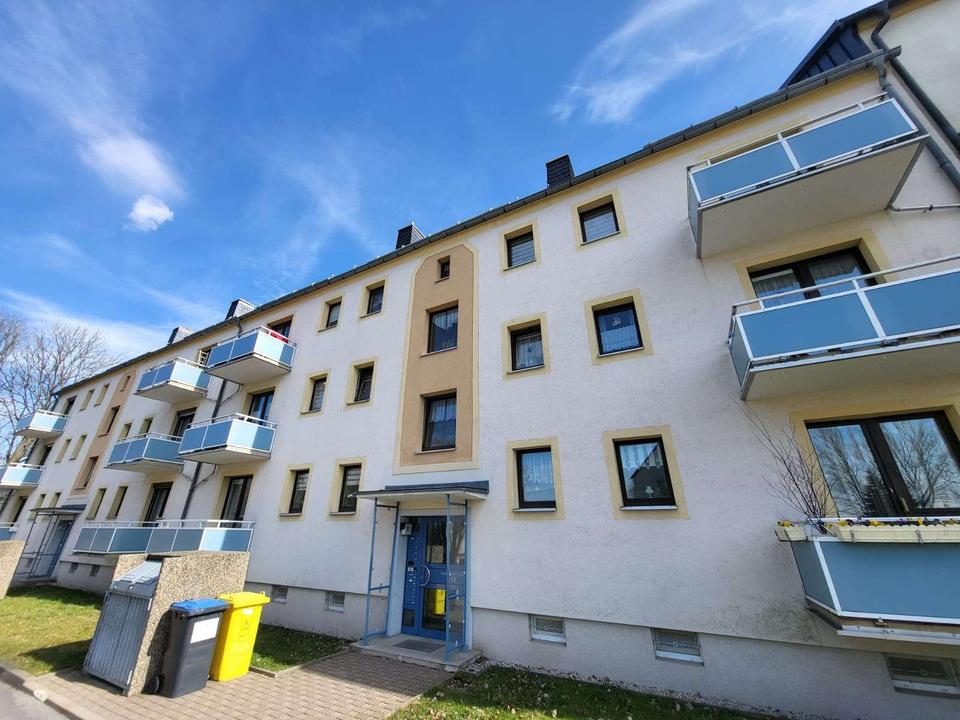 Toll sanierte und voll möblierte Eigentumswohnung in Annaberg ! – Bild 3