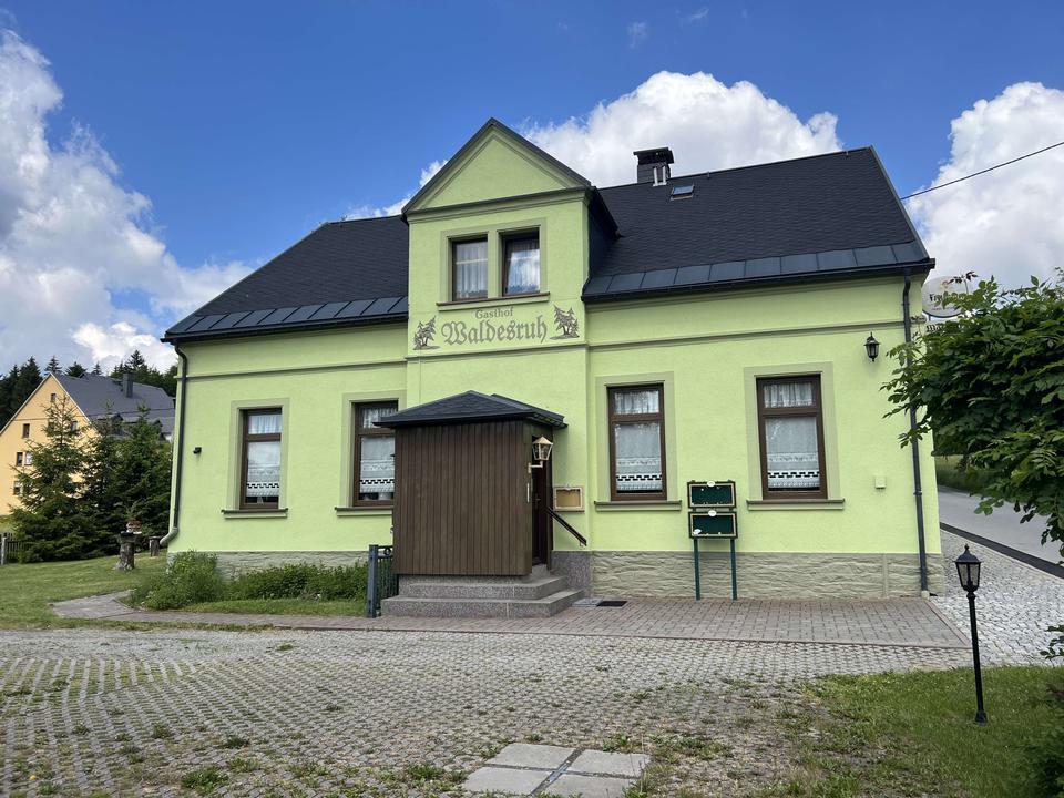 Schönes Anwesen in Bärenstein am Waldesrand mit Bergblick! – Bild 10