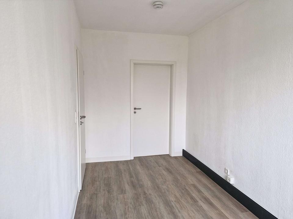 Schöne 4-Raum Eigentumswohnung für Selbstnutzer oder Kapitalanleger! – Bild 16