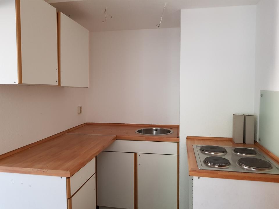 Kleine, gemütliche 3-Raum Wohnung im Stadtteil Buchholz! – Bild 8