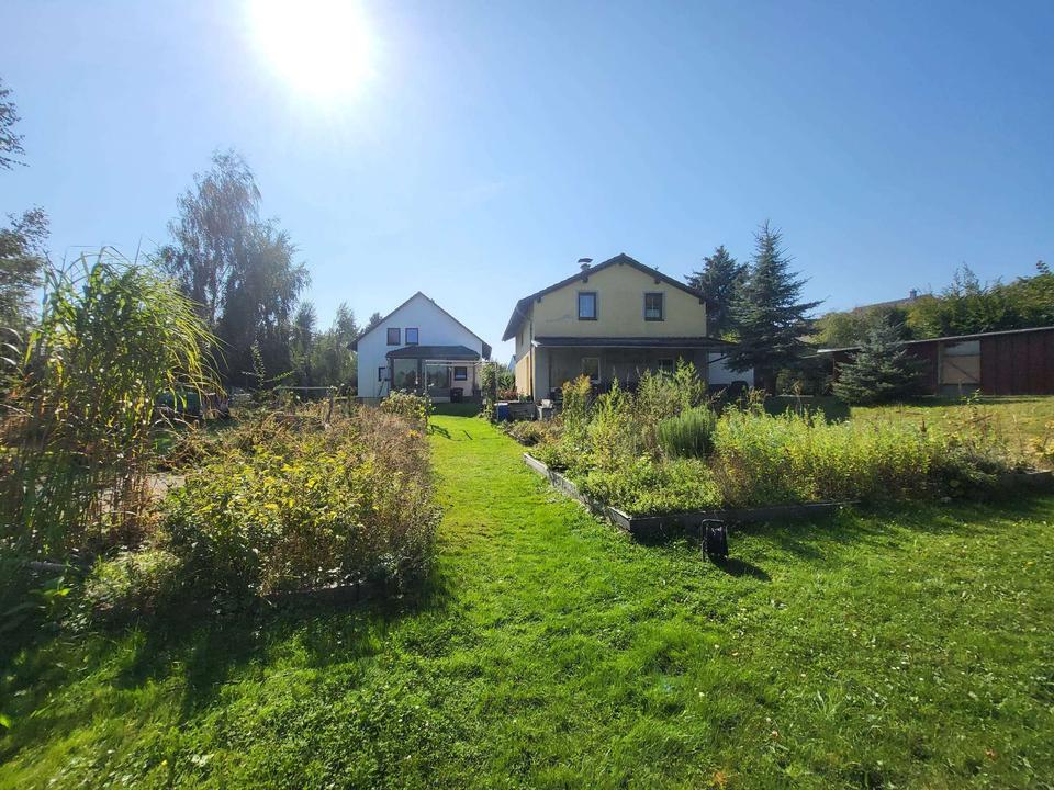 2025 Komplettmodernisierung! Tolles Anwesen aus EFH, Nebengebäude und sensationellem Grundstück! – Bild 9