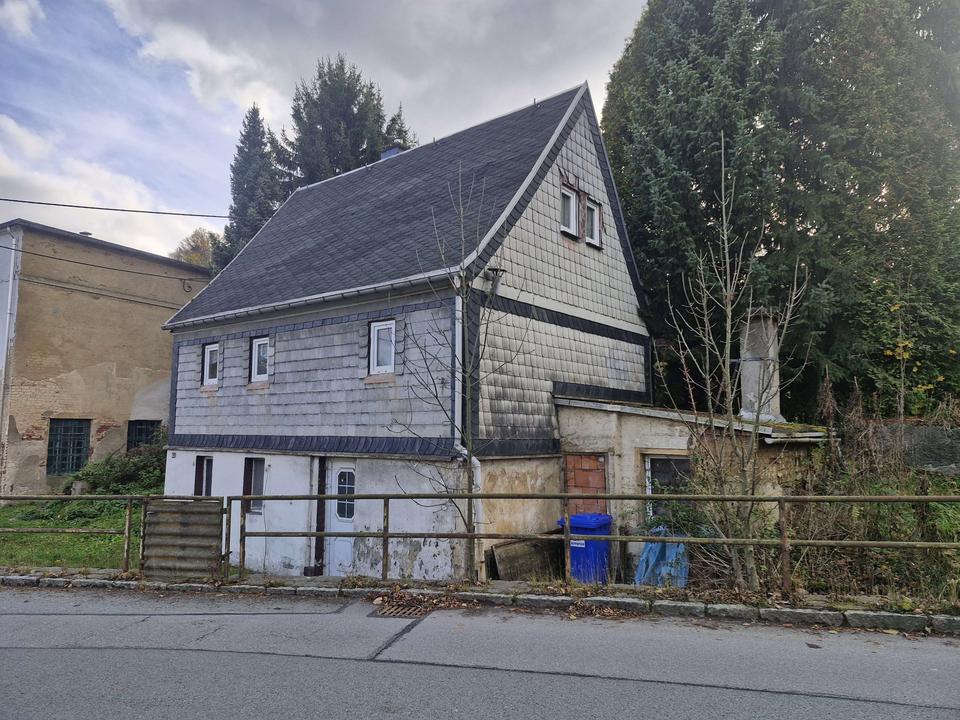 Kleines Einfamilienhaus zur individuellen Sanierung in Wiesa! – Bild 2