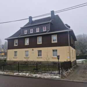 Attraktives Mehrfamilienhaus in ruhiger Wohnlage von Seiffen!