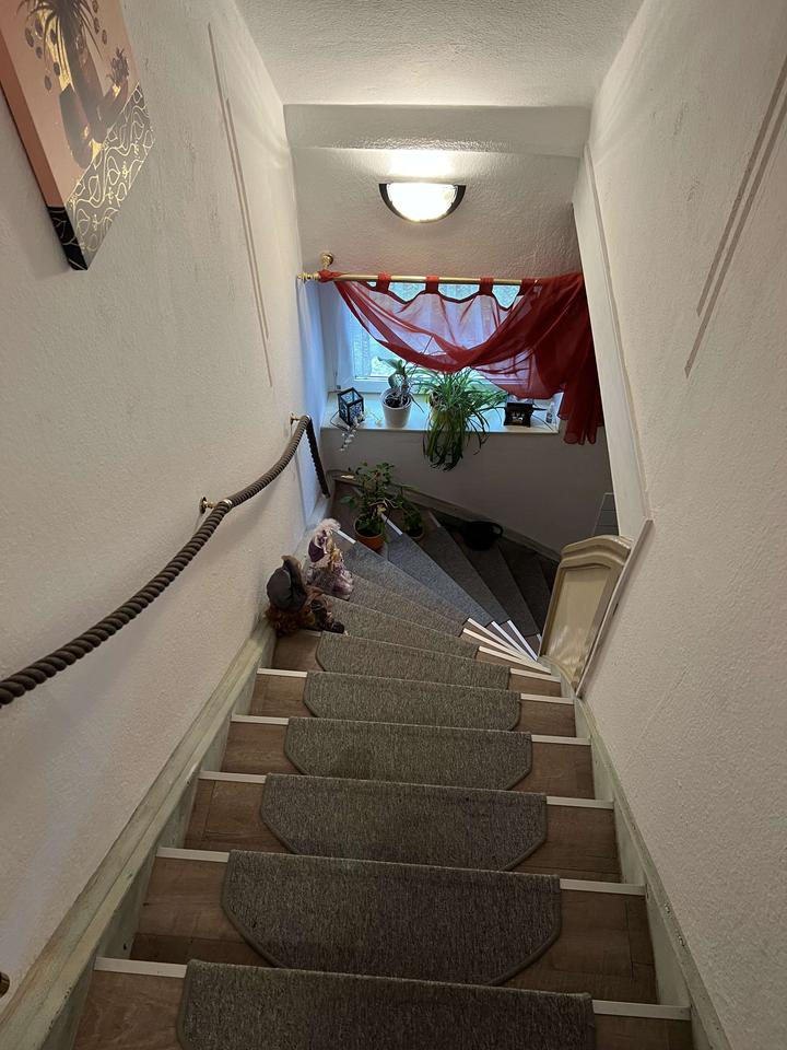 Schöne DHH am Waldrand mit tollem Grundstück! – Bild 11