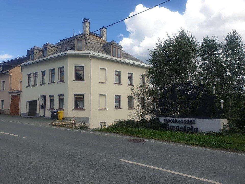 Mehrgenerationenhaus in Bärenstein mit schönem Grundstück!