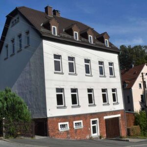 Großes Mehrgenerationenhaus oder Kapitalanlage!