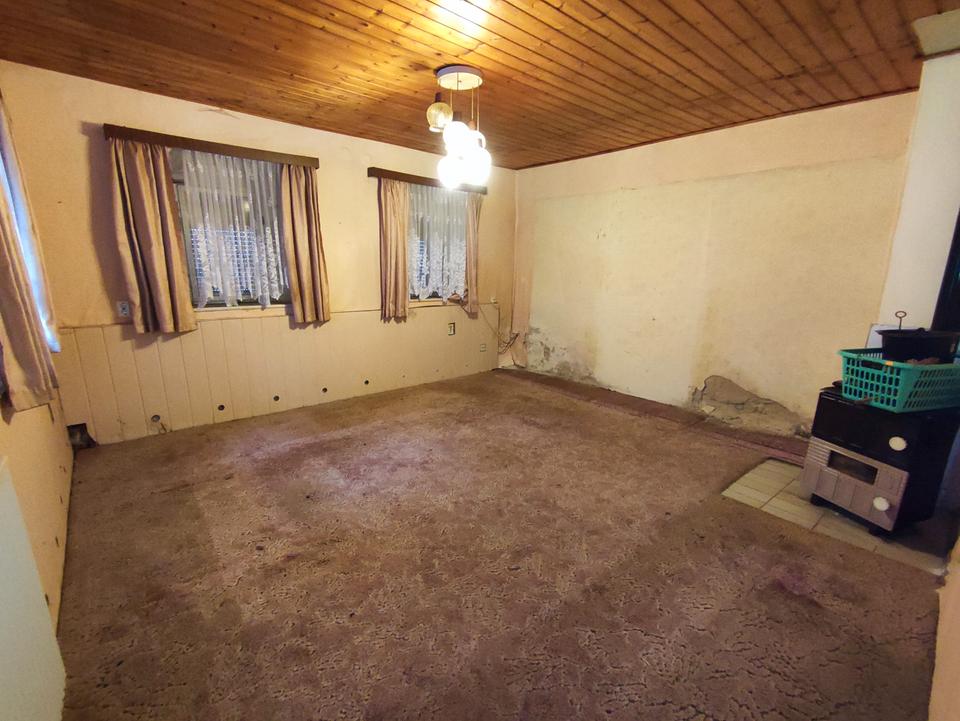 Großes 1-2 Familienhaus zum Selbstausbau! – Bild 11