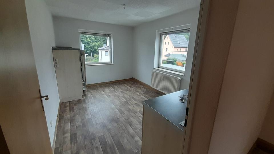 Schöne 3-Raum Wohnung in Rödlitz mit Einbauküche – Bild 5
