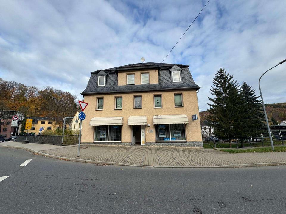 Vollvermietetes Wohn- und Geschäftshaus in Schwarzenberg! – Bild 2