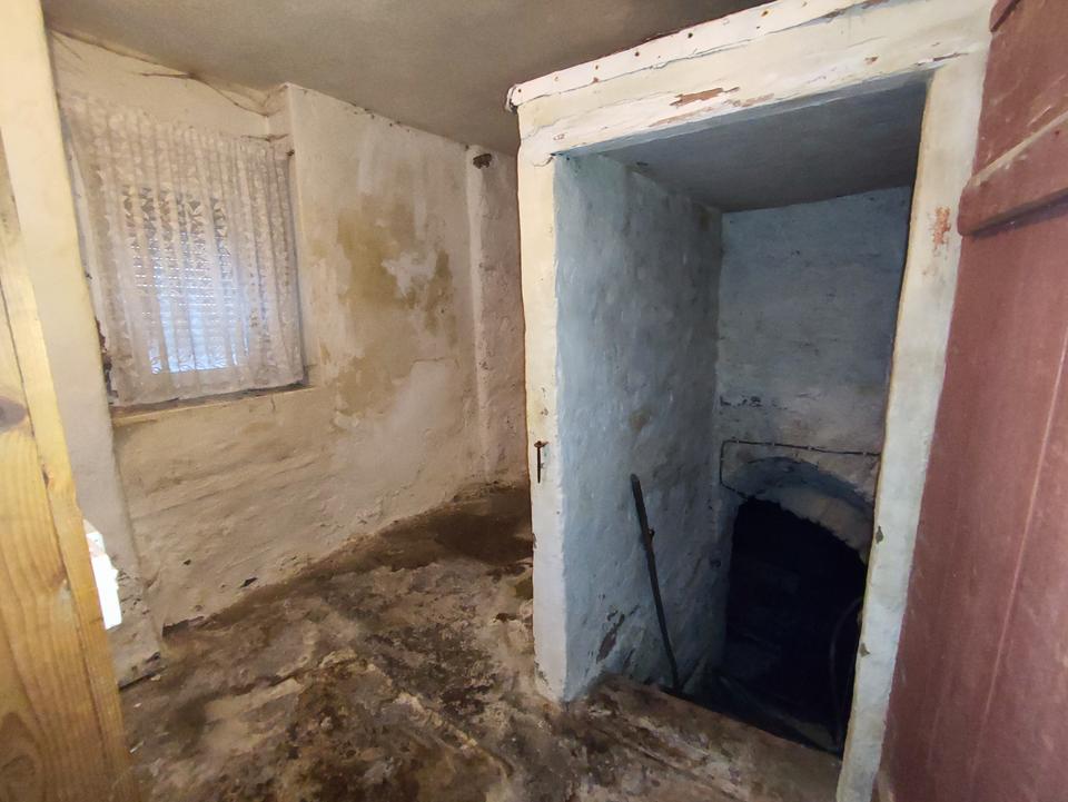 Großes 1-2 Familienhaus zum Selbstausbau! – Bild 17