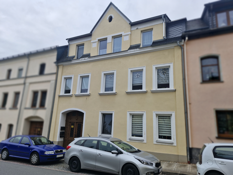 Kapitalanleger aufgepasst! Vollvermietetes 4-Familien-Haus mit guter Rendite!